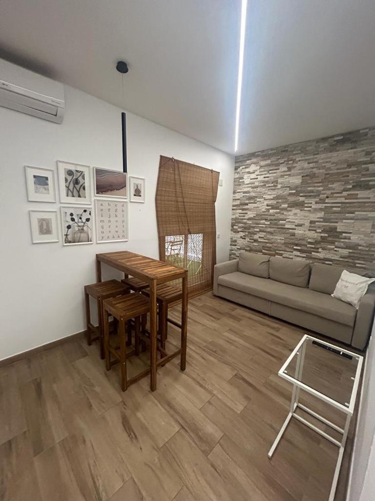 Apartamentos Pino Benidorm Eksteriør billede