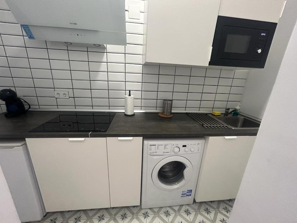 Apartamentos Pino Benidorm Eksteriør billede