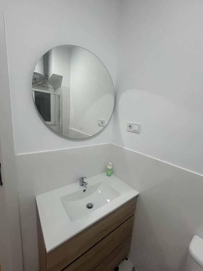 Apartamentos Pino Benidorm Eksteriør billede